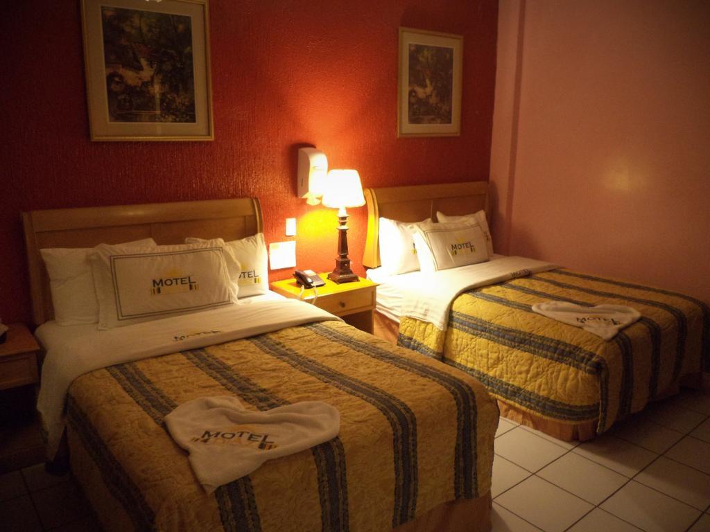 Hotel Diaz Тіхуана Номер фото