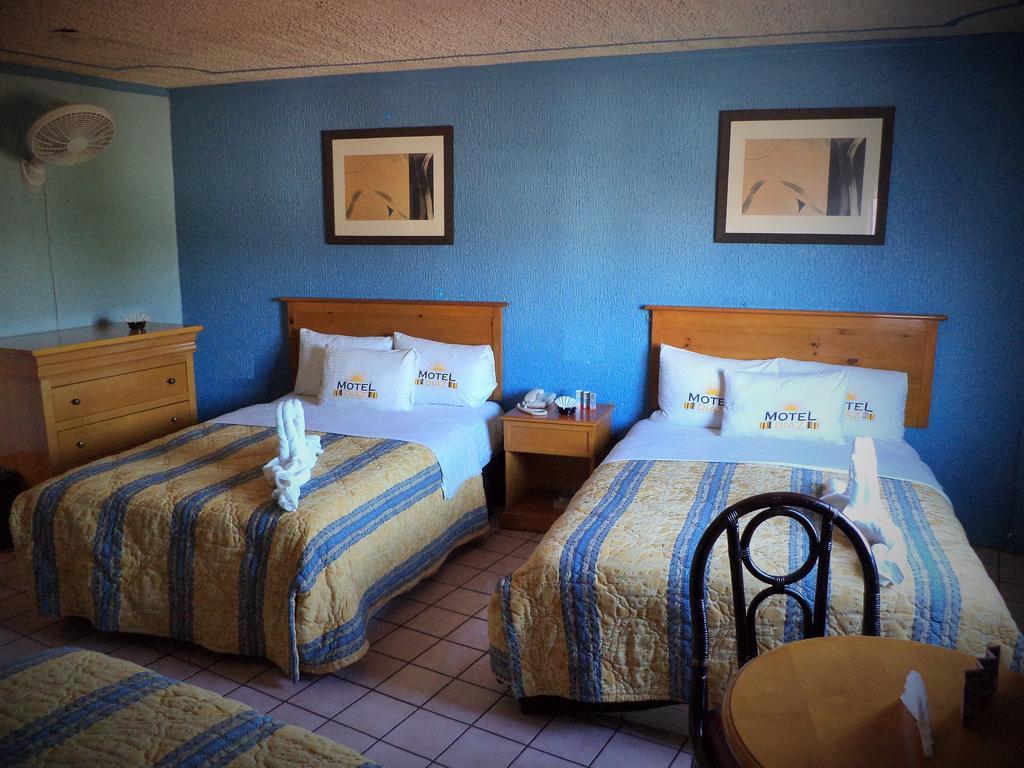 Hotel Diaz Тіхуана Номер фото